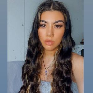 Meet your Posher, Christi